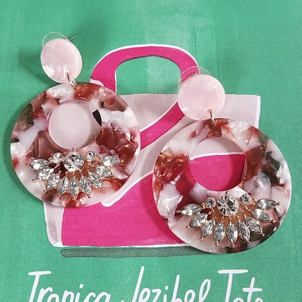 Boutique Pierced Earrings NWOT